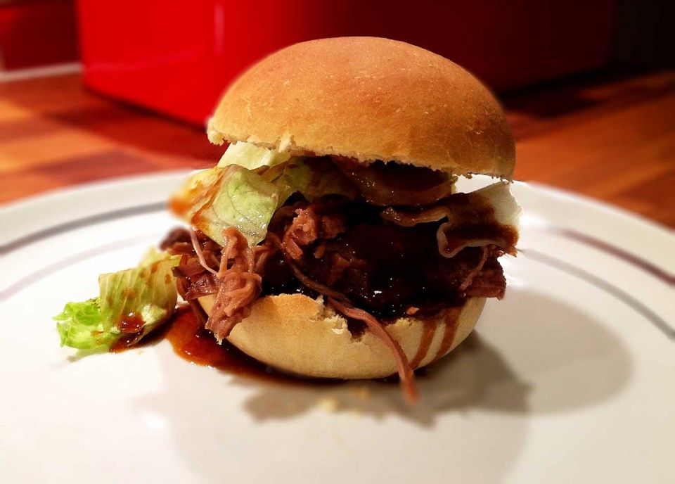 Pulled pork sandwich
