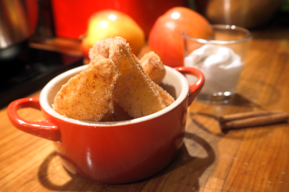 Apple fries with coconut dip