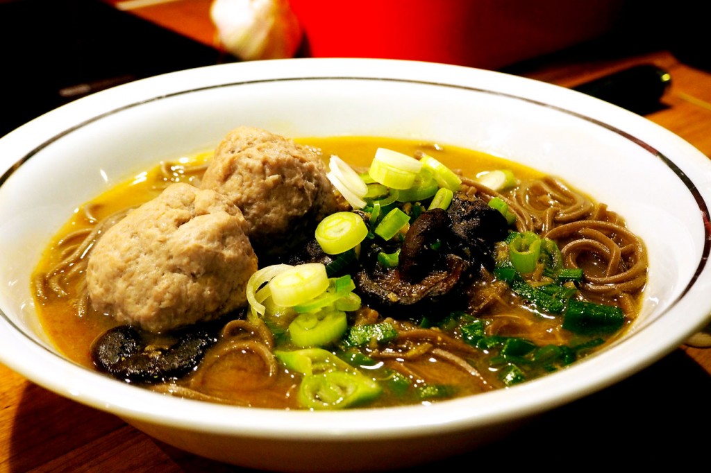 Soba with chicken meatballs