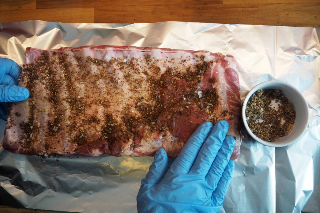 dry rubbing on the ribs
