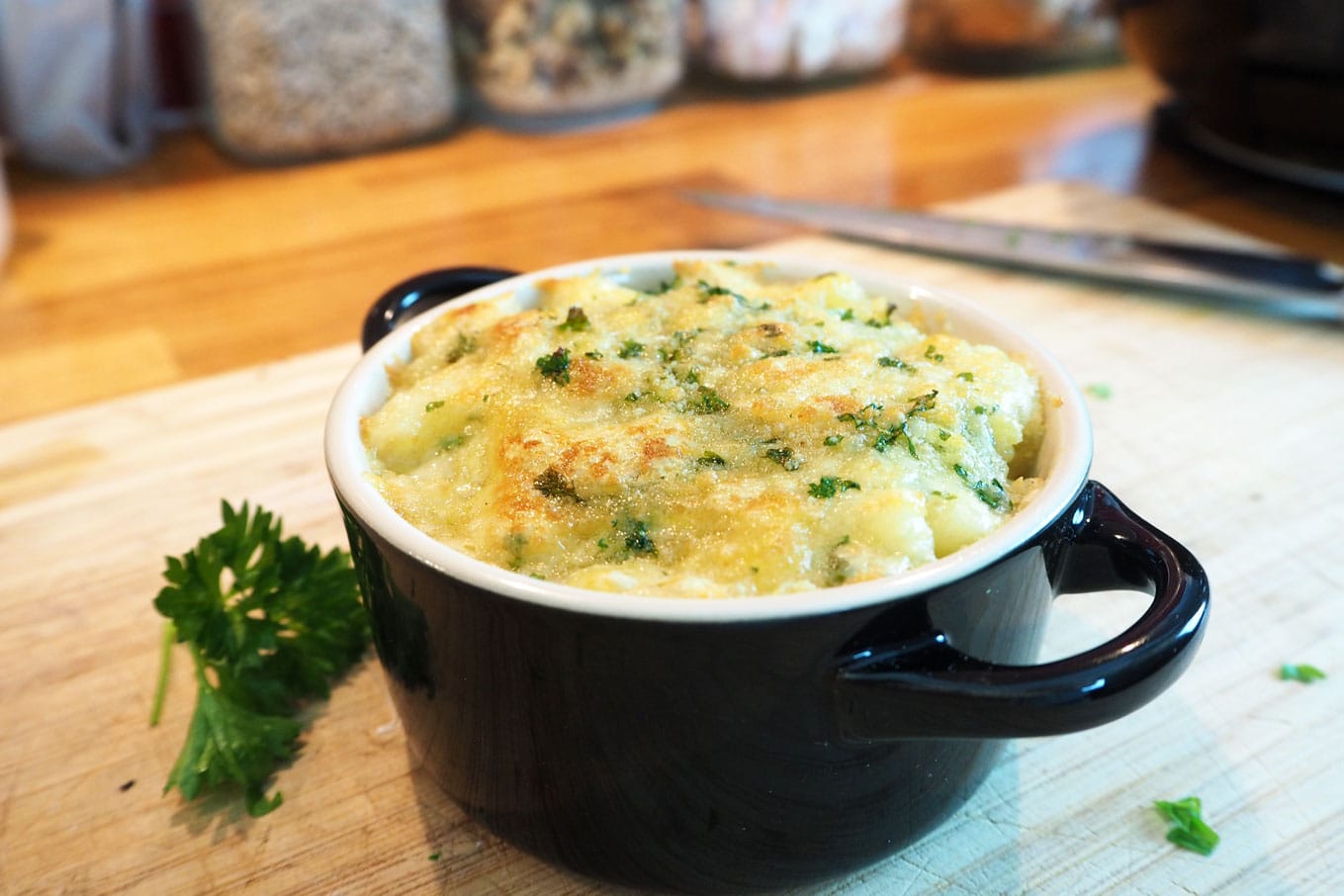 Mac and cheese ready to eat